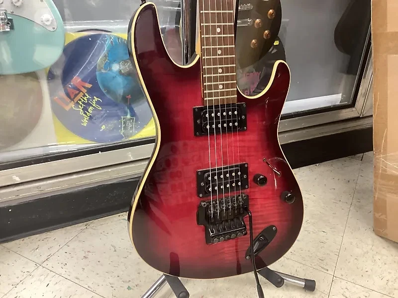 Samick SKT550FPS 2000s - Quilted red top - Image 2 of 4