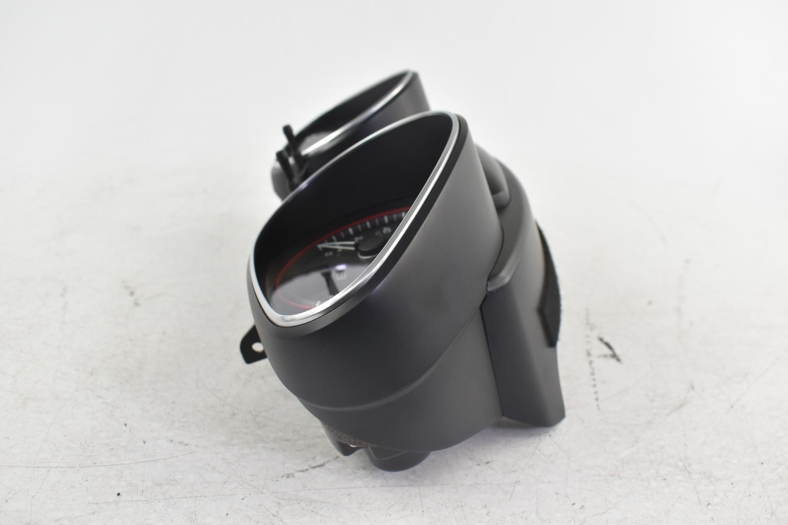 Audi R8 2011-2013 Instrument cluster
