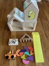 LOVEVERY Wooden Playhouse Set w/KEY  EXTRAS