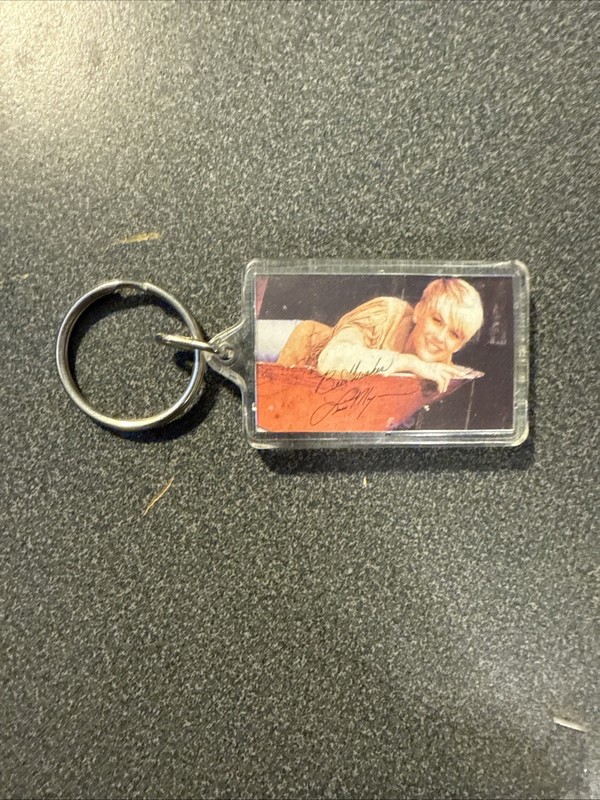 Lorrie Morgan: 1994 Keychain Excellent Condition 