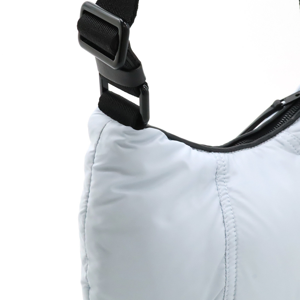 MONCLER Spread Small Hobo Bag One Shoulder Nylon Leather MONCLER Spread Small Hobo Bag One Shoulder Nylon Leather