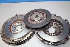 Flywheel flywheel 123117949R pressure plate 302105582R Dacia Lodgy 1.2 TCe