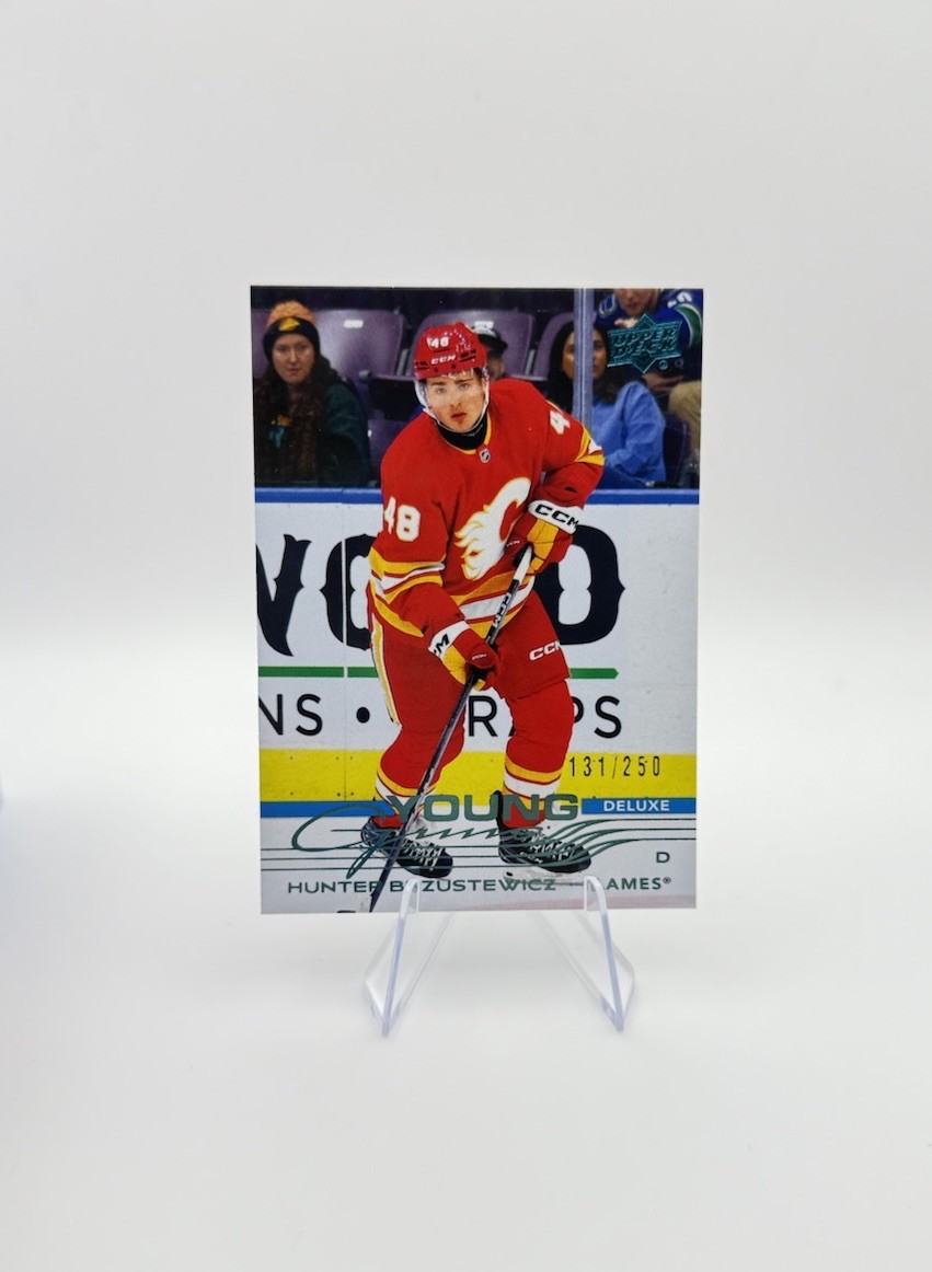 2025-26 Upper Deck Series 2 Young Guns Deluxe /250 Hunter Brzustewicz 455 Flames