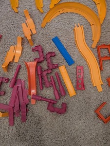 Hot Wheels Tracks And Accessories