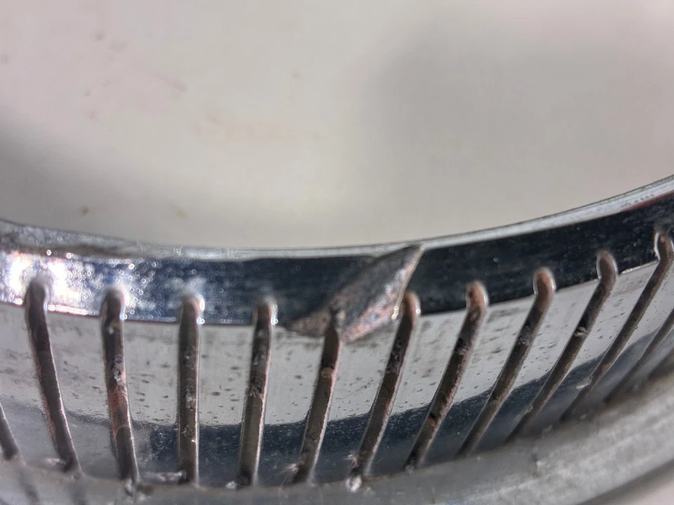 1961 63 anéis de acabamento de luz de cabeça Chrysler Imperial. - Imagem 3 de 4