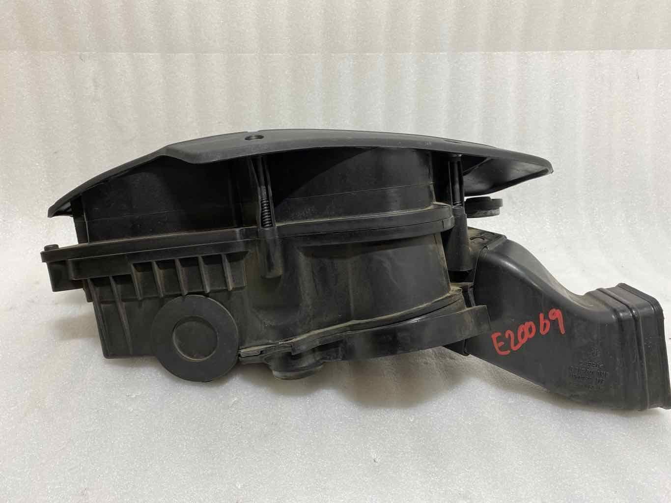 2014 BENTLEY FLYING SPUR Air Cleaner - OEM