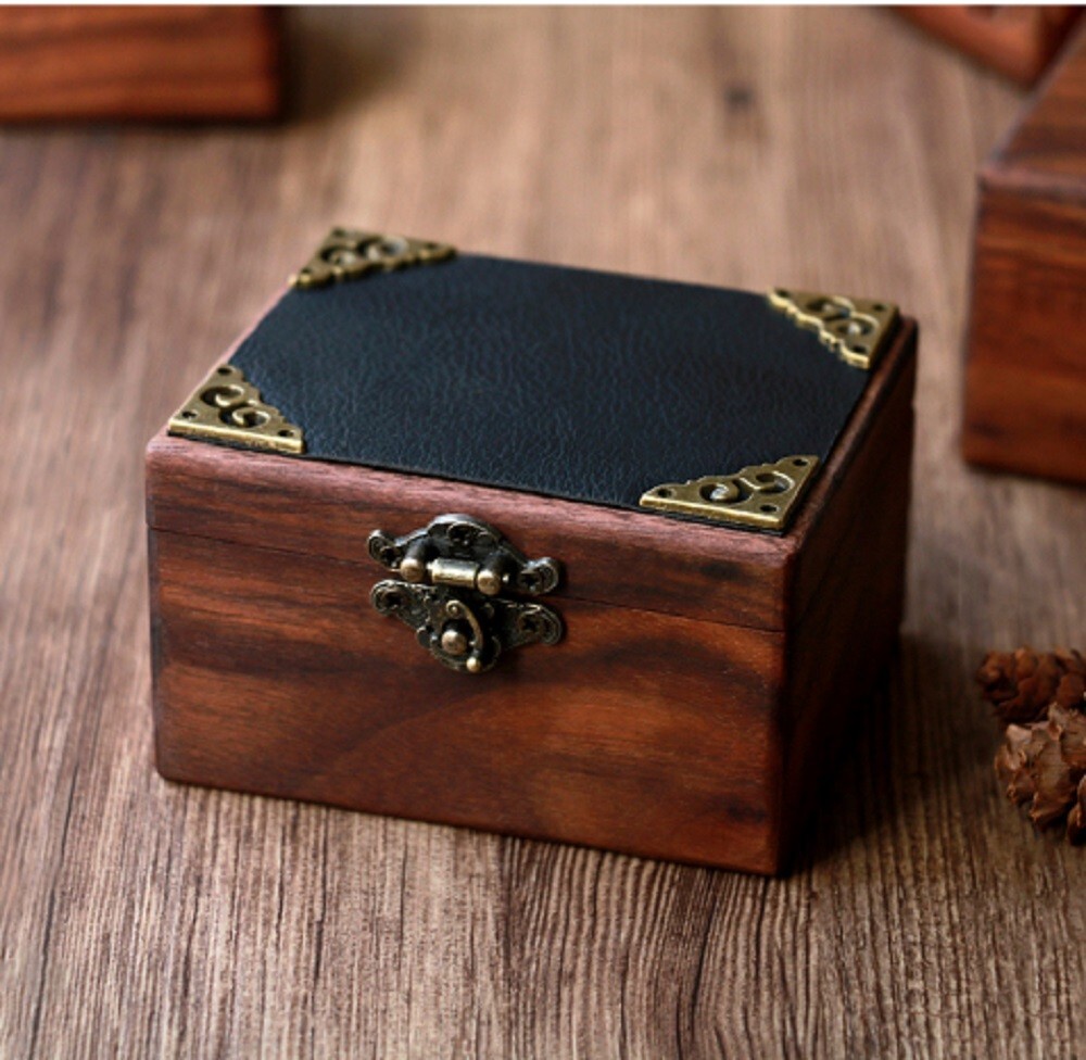 Large Size Vintage Square Wind Up Music Box : ♫ CLAIR DE LUNE