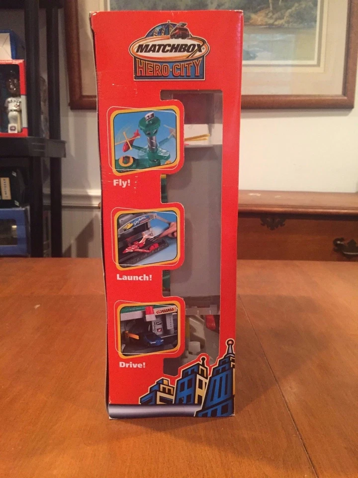 Juego Matchbox Hero City 2003 Jetport con helicóptero y Metro Jet nuevo en caja nuevo en paquete Foto 4 de 4
