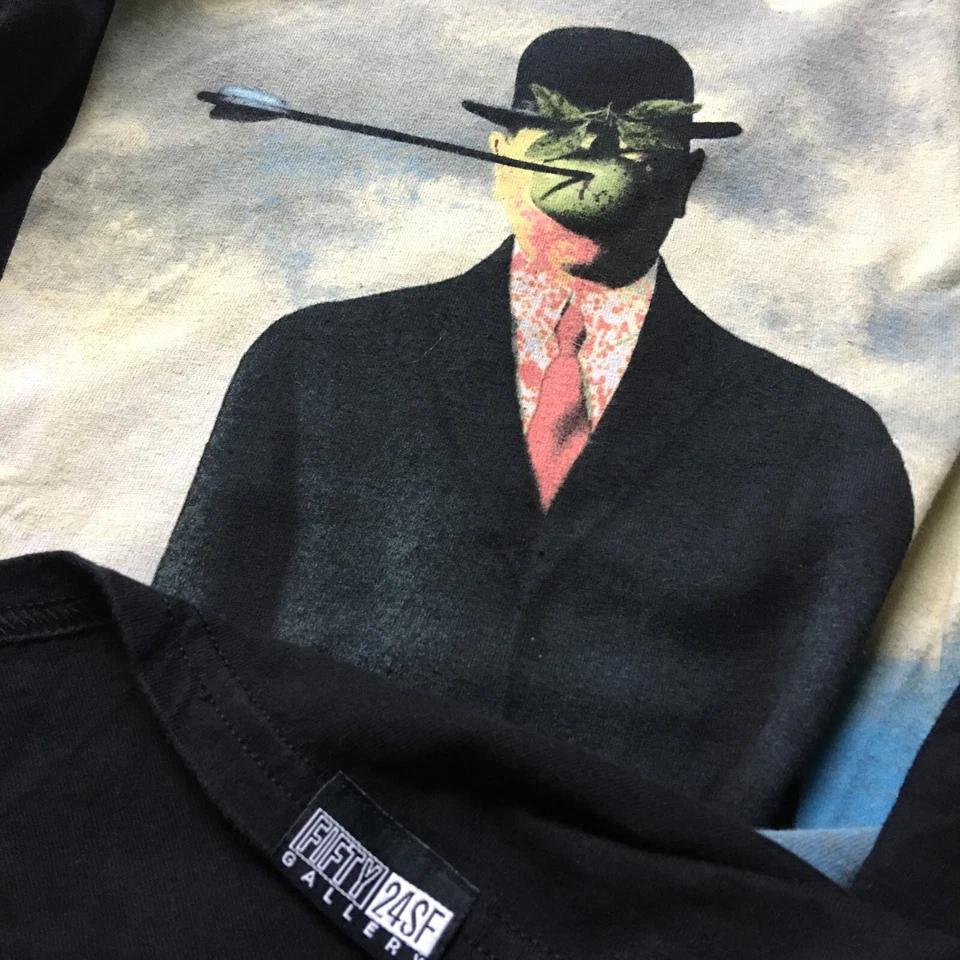 Fifty24sf Galería "El Hijo del Hombre 1964" Pintura Obra Negra Gráfica Camiseta L Foto 4 de 4