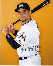 OMAR INFANTE   MIAMI MARLINS   ACTION SIGNED 8x10