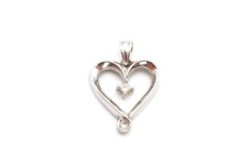 14k White Gold Diamond Heart Pendant