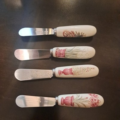 Williams Sonoma Spreader Fields Set Of 4 w/ Different Designs Stainless Steel