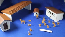 O/S - Plasticville - #45604 Farm Buildings & Animals - COMPLETE