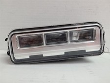 22 TOYOTA TUNDRA CORNER PARK LIGHT RIGHT PASSENGER 560957