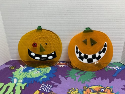 Dept 56 Set Of 2 Fused Glass Jack-O-Lantern Halloween Pumpkin Plates | eBay