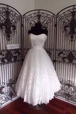 933 ALFRED ANGELO TEA LENGTH  2566T SZ 10 IVORY $1377  WEDDING GOWN DRESS