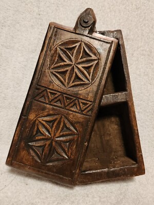 Vintage HAND CARVED WOODEN SPICE/ JEWELRY BOX WITH