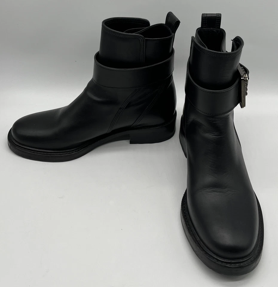 Botín de moto Lanvin de cuero negro al tobillo con hebilla con logotipo adornado talla 36,5 Foto 3 de 4