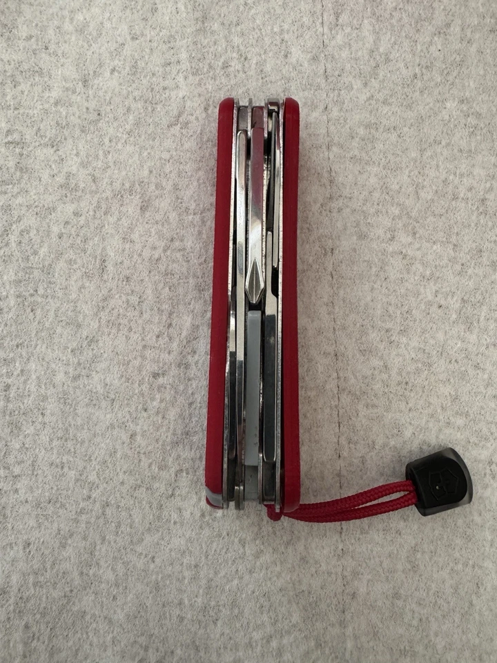 Victorinox Yeoman Swiss Army Knife Sak Custom - Image 2 of 4