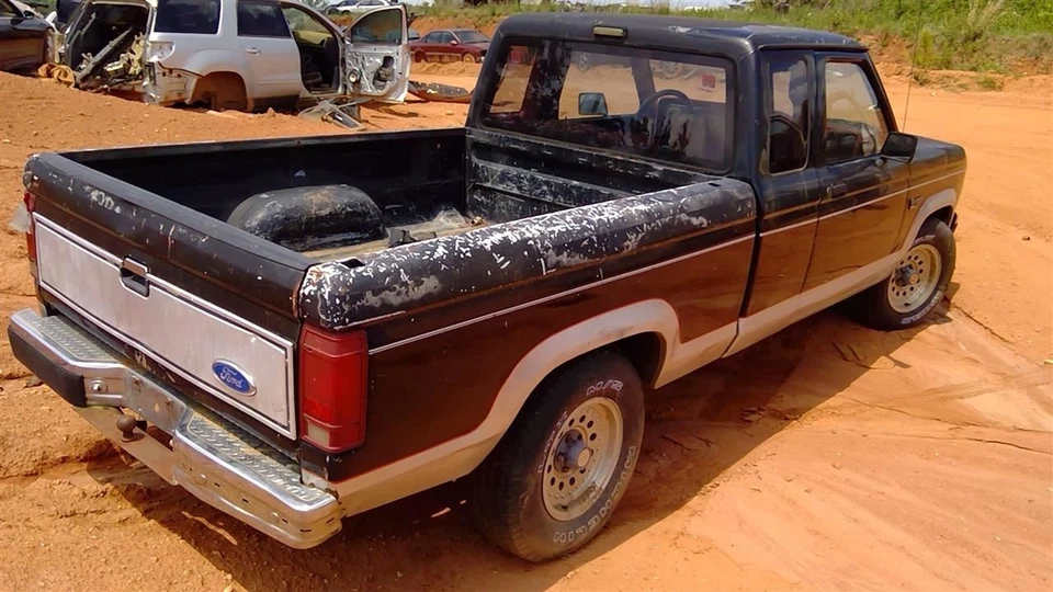 Cilindro mestre de freio compatível com 86-90 BRONCO II 235528 - Imagem 3 de 4