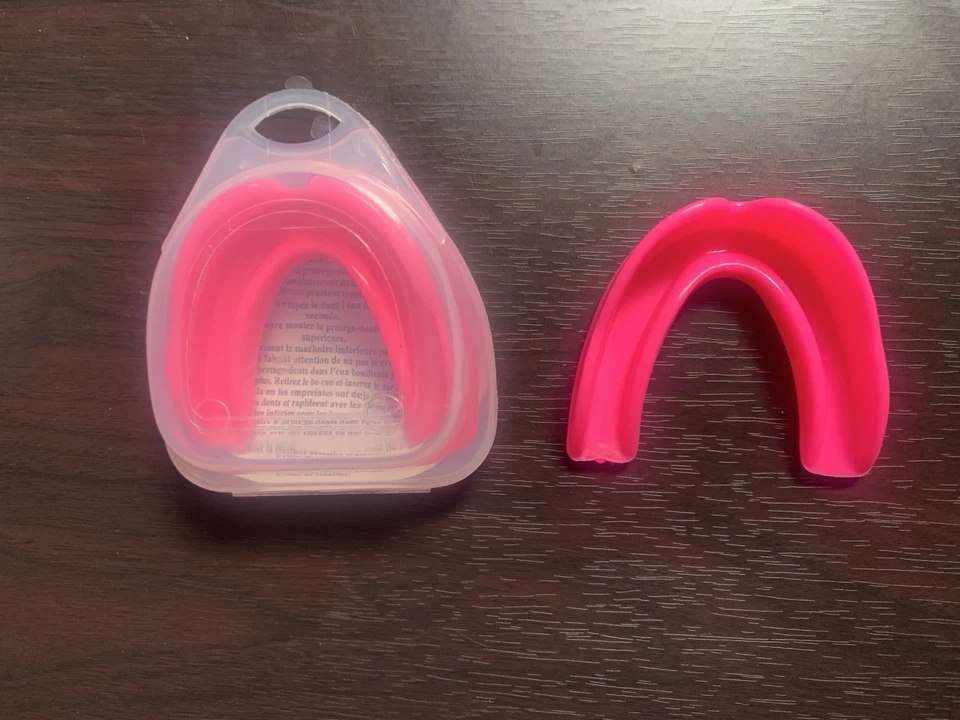 Protector bucal ajuste personalizado protector de goma - todos los deportes boxeo MMA rugby hockey molienda Foto 2 de 4