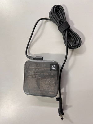 ASUS AC Adapter Model ADP-90YD B 19V 4.74A  90W 4.5X3.0mm