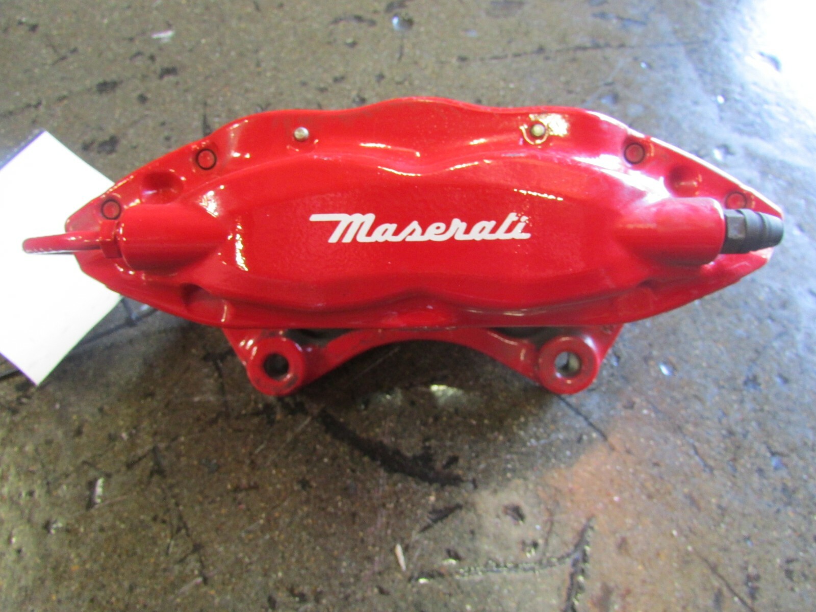 Maserati Ghibli Q4, RH, Right Rear Caliper, Red, Used, P/N 670006309