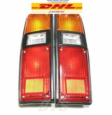 FOR 79 80 81 82 83 TOYOTA HILUX RN30 40 LN 30 PICKUP BACK REAR TAIL LIGHT LAMP