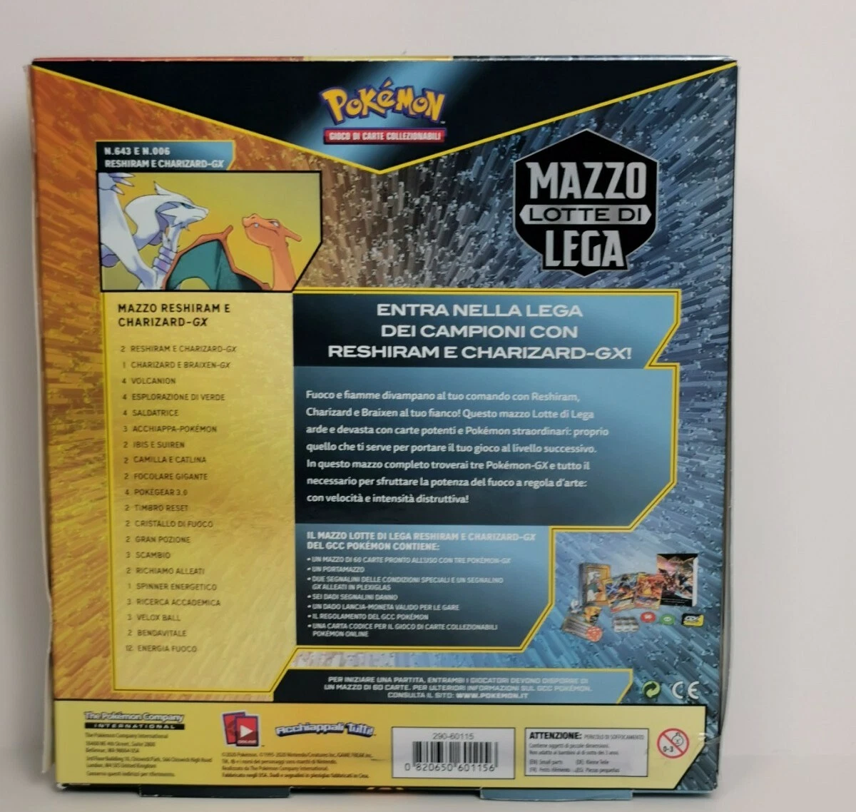 Nova carta de Pokémon une Charizard e Reshiram