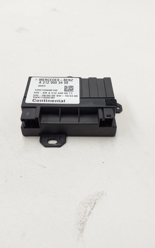 Módulo de control de bomba de combustible Mercedes-Benz C250 2013 OEM A2129003408 Foto 2 de 4
