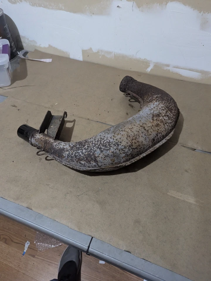 POLARIS SNOWMOBILE 600 XLT SPECIAL 1997 EXAUST PIPE MUFFLER - Image 3 of 4