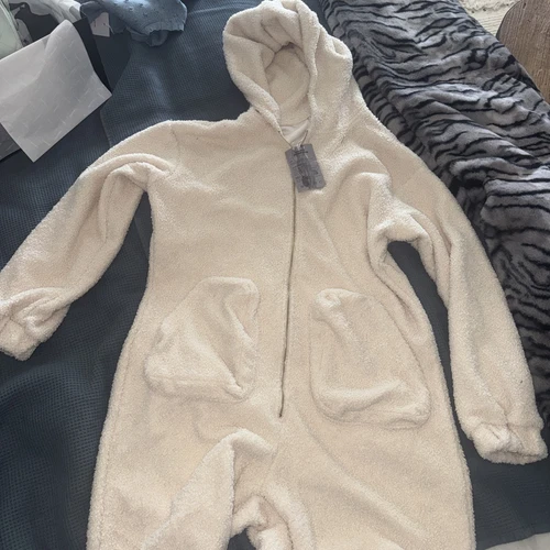 OFF WHITE Tuta Oyrosy Sur Collection Super Soft Off White nuova con etichetta e cappuccio Medium