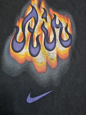 ヴィンテージ AIR BAKIN 90s Tシャツ ファイヤーパターン Vintage 90's Banned Nike Air Bakin Graphic T-Shirt Size Small