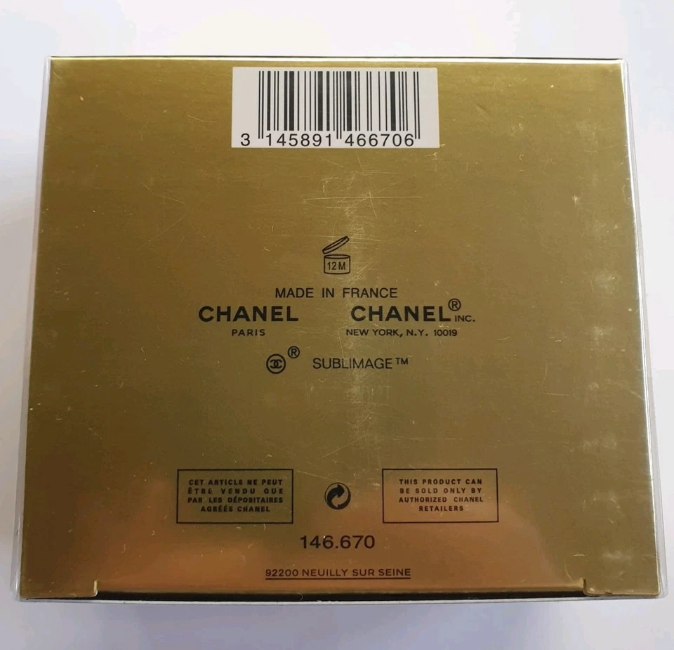 CHANEL SUBLIMAGE LE TEINT Ultimate Radiance Generating Cream Foundation 40 Beige - Bild 4 von 4