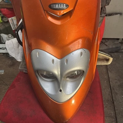 Yamaha BWIZZ. CWS50 Bws50 Front Panel - Headlights - Image 1 of 3