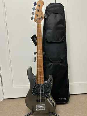 Sadowsky MetroExpress Vintage J/J 5 String Bass w/Maple Board Silver Metallic