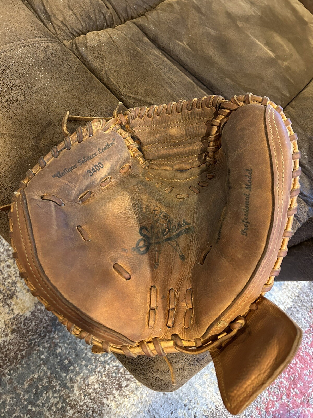 Shoeless Joe 34” Left Hand Throw Catchers Mitt eBay