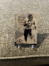 1994 Ted Williams Card Company Roger Staubach’s NFL Football #11 Mike Singletary