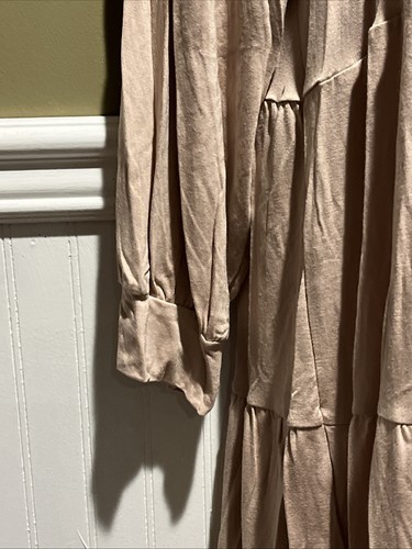 Abito donna Cupio beige M increspato ricamato floreale lunghezza ginocchio nuovo con etichetta boho - Foto 3 di 9