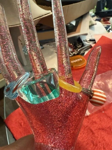 FAB VTG MULTICOLOR LUCITE - 4 Ring LOT - Costume Jewelry