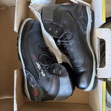 Alpina NNN 104 XC Touring Cross Country Ski Boots Sz EU 40 Black/ Silver In Box