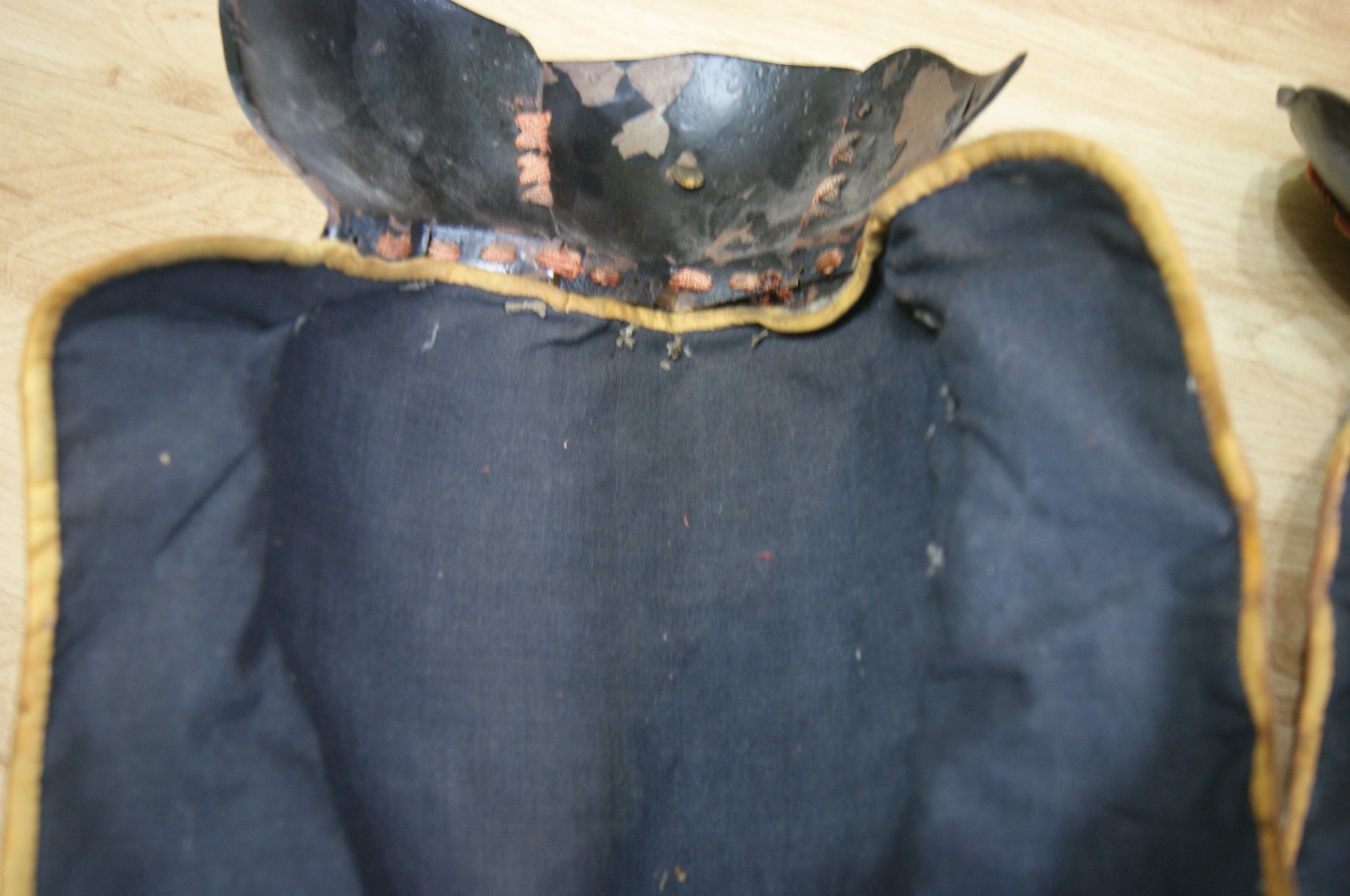 SUNEATE- Armor Japan Original Edo Yoroi Antiqu