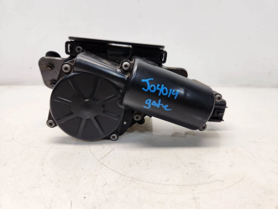 2007 GMC Yukon XL 1500 Rear Gate Latch - Power - Image 4 of 4