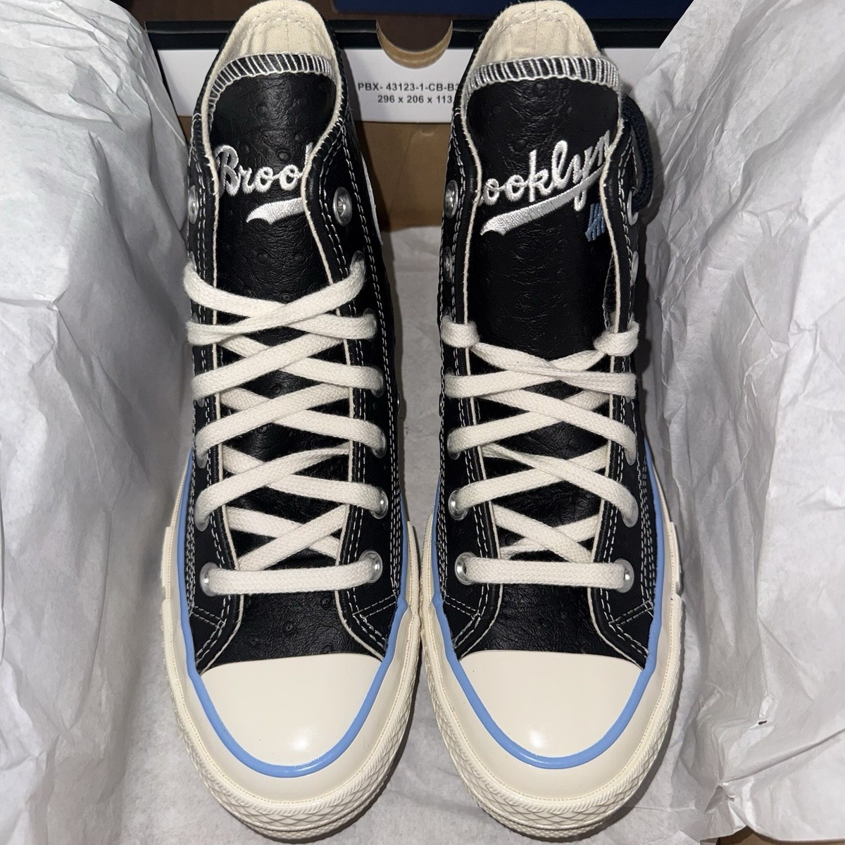 Size 5.5 - Converse Undefeated x Chuck Taylor Los Angeles Dodgers