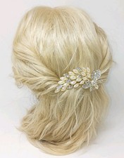 Bridal Hair Comb with Pearls and Rhinestones, Wedding Hairpin, Hair Accessory