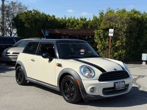 2011 Mini Cooper Cooper Hatchback 2D