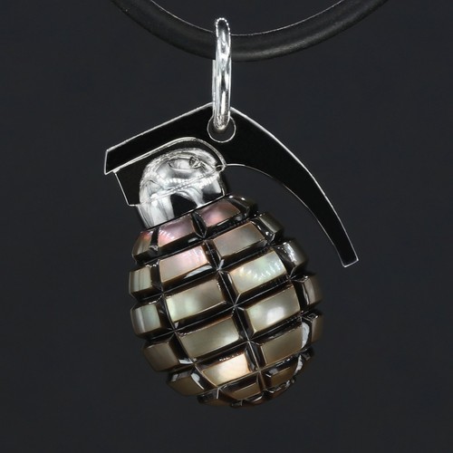 Grenade hand carve Tahitian pearl 13.5mm, Grenade Silver Pendant, Army Necklace. - Picture 3 of 8