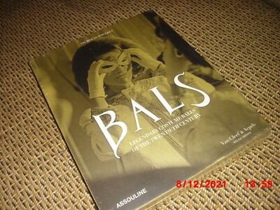 Bals : Legendary Balls of the Twentieth Century by Foulkes, SPECIAL EDITION, V&A