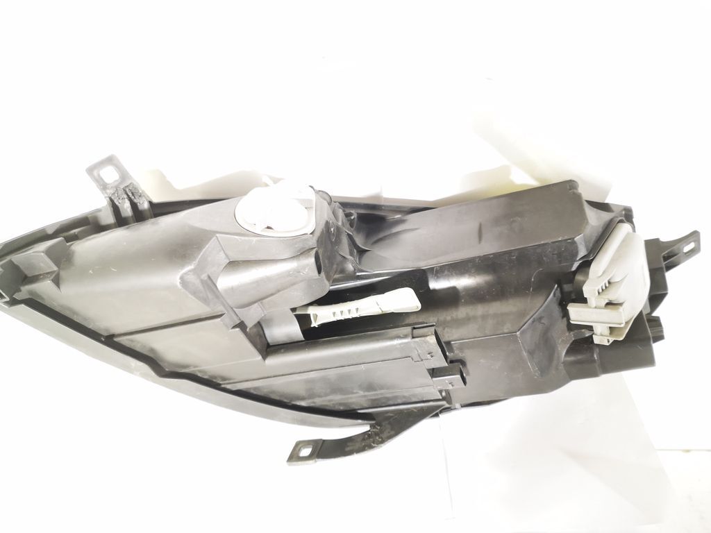 Mitsubishi Colt 2005 Front right headlight headlamp 0301208212 