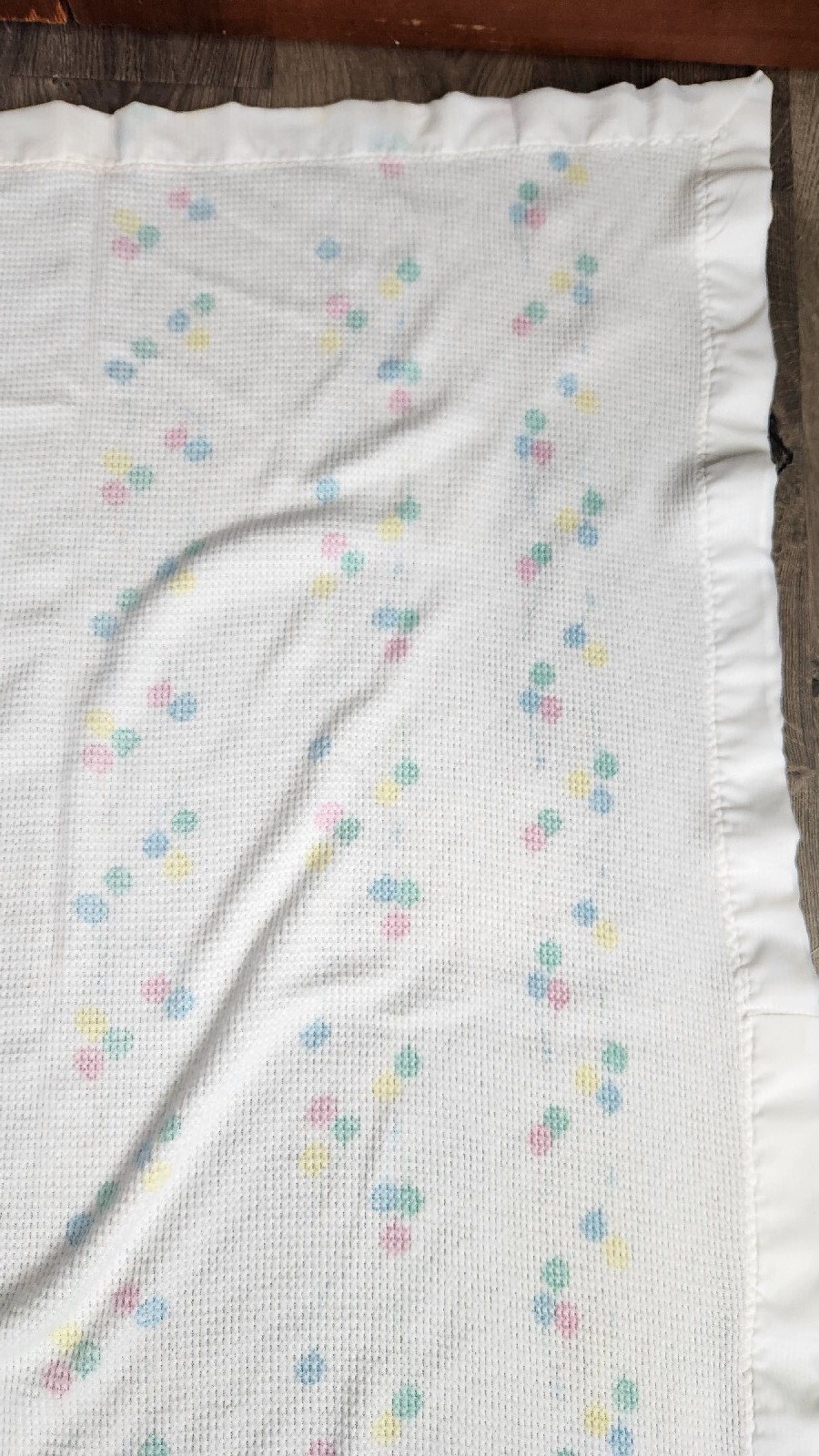 Baby Balloon Blanket Acrylic Orlon Waffle Satin Binding White J.E. Blue eBay